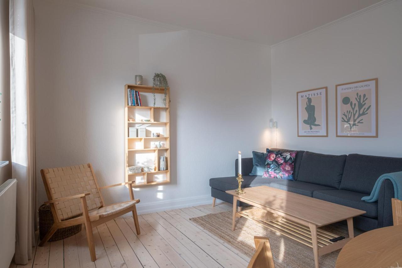 Newly Renovated 1-Bed Apartment In Aalborg Eksteriør billede